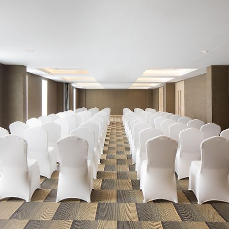 Ayaka Suites Джакарта Екстериор снимка