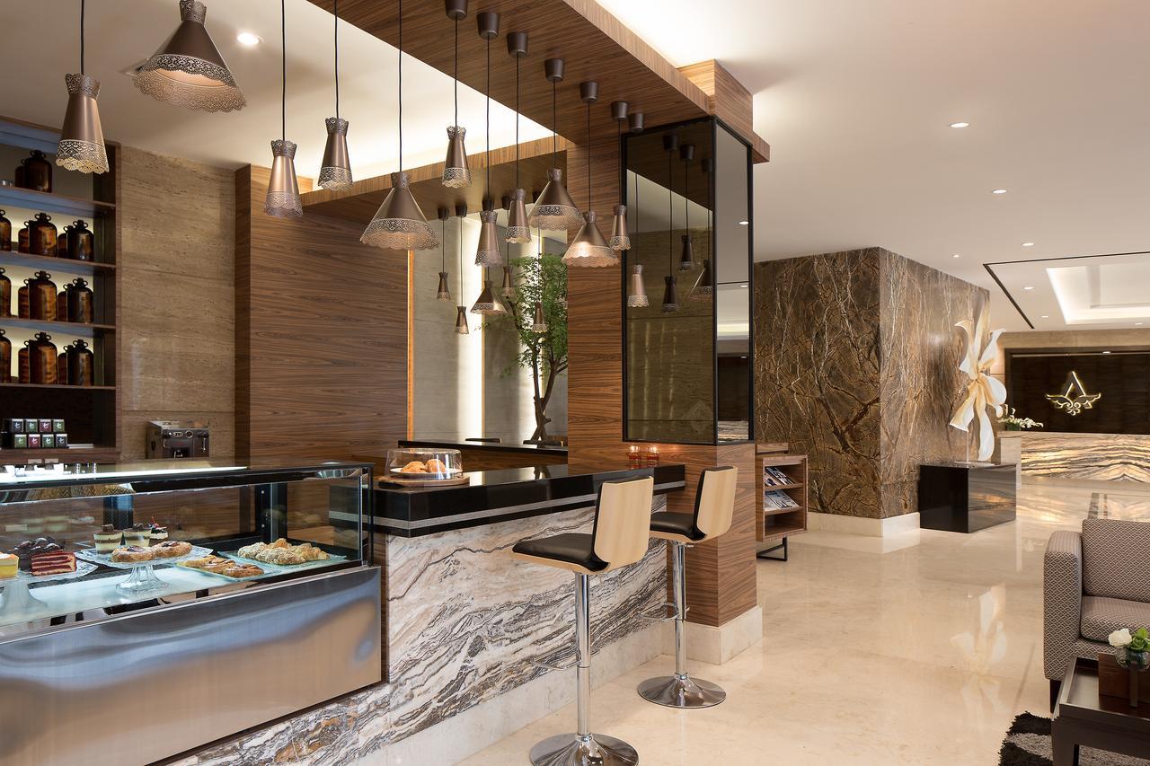 Ayaka Suites Джакарта Екстериор снимка