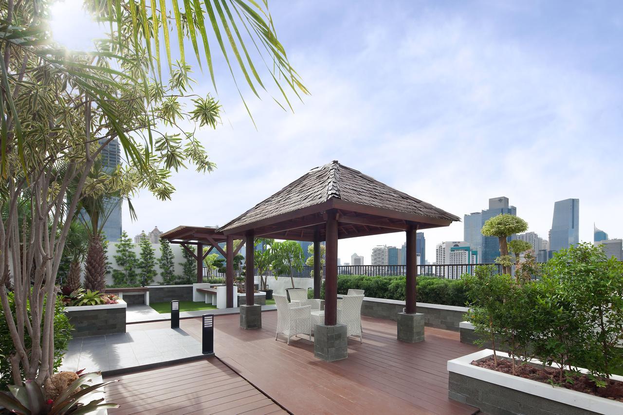 Ayaka Suites Джакарта Екстериор снимка