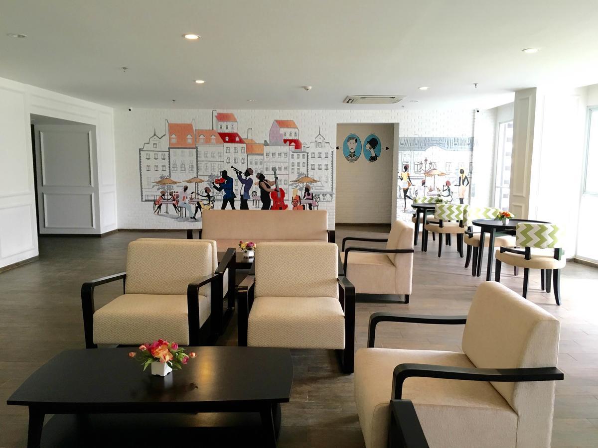 Ayaka Suites Джакарта Екстериор снимка